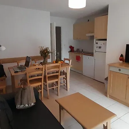 T4 Avec Wi-fi Et Parking Dans Avec Activites - Fr-1-239-1125 Apartamento *